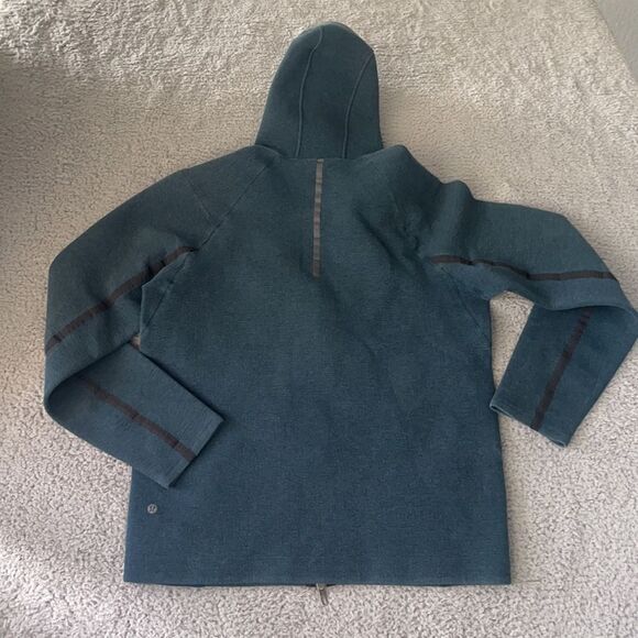 LULULEMON Full Zip Performance Jacket Stretchy Active Hoodie Men’s Large - Picture 6 of 9